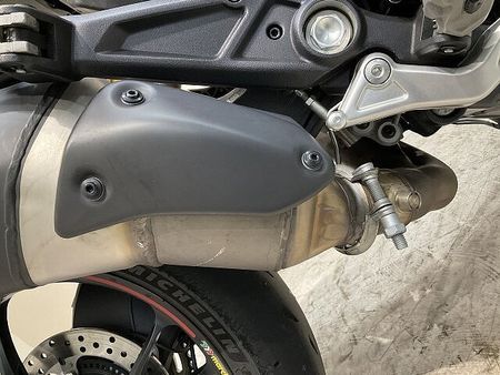 ドゥカティ HYPERMOTARD939 ハイパーモタード939SP◆2016年モデル◆フルノーマル 32