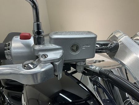 スズキ ブルバードM109R (イントルーダーM1800R/VZR1800) ブルバードM109R◆2013年モデル◆リアバッグ!! 15