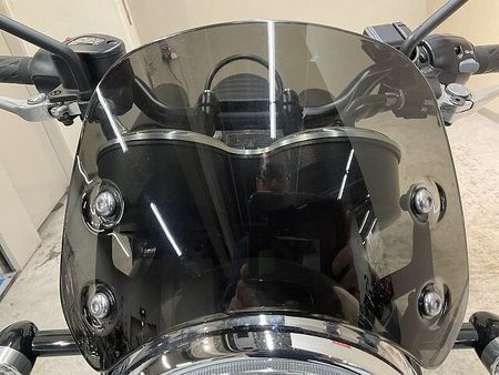 トライアンフ BONNEVILLE T100 ボンネビルT100◆2022年モデル◆トライアンフ純正リアバッグ◆ショートバイザー!! 14