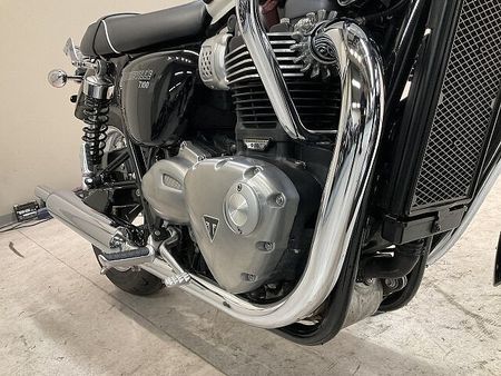トライアンフ BONNEVILLE T100 ボンネビルT100◆2017年モデル◆リアキャリア◆エンジンガード!! 32