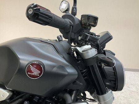 ホンダ CB1000R (2018-) CB1000R◆2021年モデル◆ETC標準装備◆車検残令和8年9月!! 17
