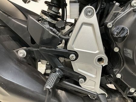 ホンダ CB1000R (2018-) CB1000R◆2021年モデル◆ETC標準装備◆車検残令和8年9月!! 32