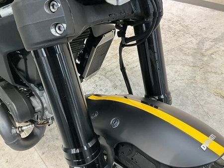 ドゥカティ Scrambler Full Throttle スクランブラーフルスロットル◆2015年モデル◆AELLA製エンジンスライダー 20