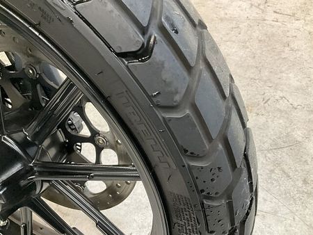 ドゥカティ Scrambler Full Throttle スクランブラーフルスロットル◆2015年モデル◆AELLA製エンジンスライダー 24