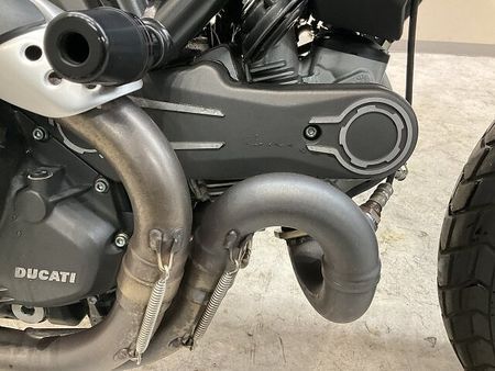 ドゥカティ Scrambler Full Throttle スクランブラーフルスロットル◆2015年モデル◆AELLA製エンジンスライダー 29