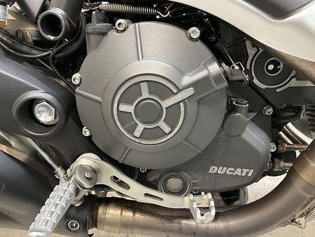 ドゥカティ Scrambler Full Throttle スクランブラーフルスロットル◆2015年モデル◆AELLA製エンジンスライダー 30