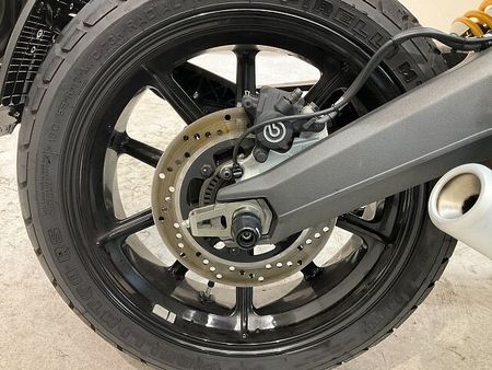 ドゥカティ Scrambler Full Throttle スクランブラーフルスロットル◆2015年モデル◆AELLA製エンジンスライダー 38