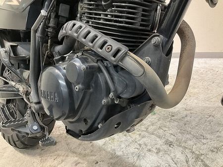ヤマハ TW225E TW225E◆2004年モデル◆カスタムハンドル 29