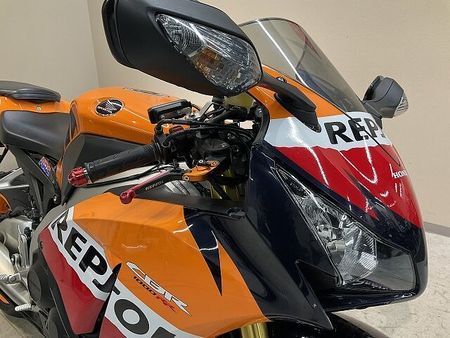 ホンダ CBR1000RR CBR1000RR◆2013年モデル◆レプソルカラー◆前後ドライブレコーダー 18