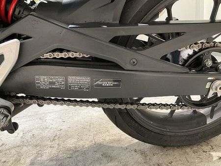 ホンダ CB250R CB250R◆2019年モデル!ワンオーナー◆前後ドライブレコーダー◆リアキャリア◆ショー 40