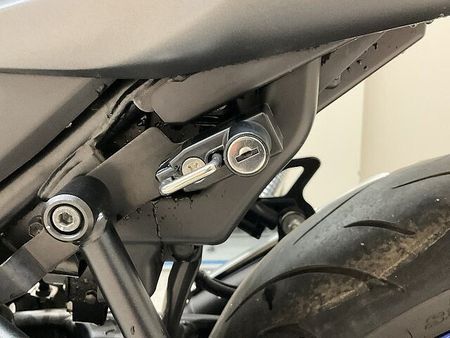 スズキ SV650 SV650◆2019年モデル◆アグラス製エンジンスライダー◆フェンダーレス◆グリップヒータ 12