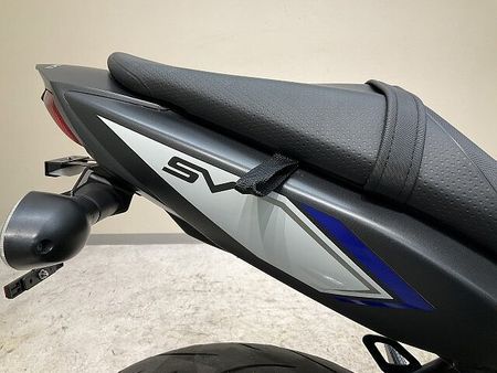 スズキ SV650 SV650◆2019年モデル◆アグラス製エンジンスライダー◆フェンダーレス◆グリップヒータ 32