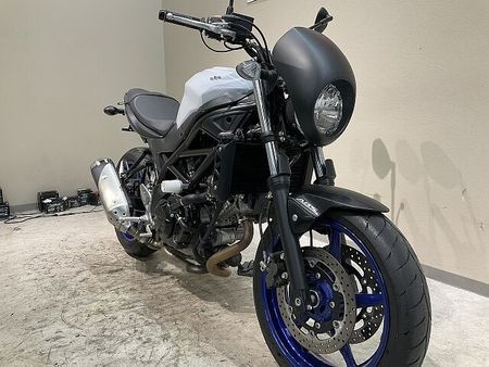 スズキ SV650 SV650◆2019年モデル◆アグラス製エンジンスライダー◆フェンダーレス◆グリップヒータ 4