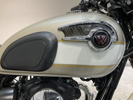 カワサキ W800 W800◆リミテッドエディション◆2016年モデル◆限定300台◆エンジンガード◆バックサ 25