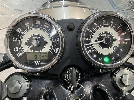 カワサキ W800 W800◆リミテッドエディション◆2016年モデル◆限定300台◆エンジンガード◆バックサ 9
