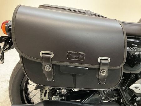 トライアンフ BONNEVILLE T120 ボンネビルT120◆ブラックエディション◆2024年モデル◆純正バーエンドミラー◆純正サイ 11