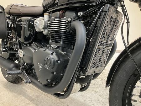 トライアンフ BONNEVILLE T120 ボンネビルT120◆ブラックエディション◆2024年モデル◆純正バーエンドミラー◆純正サイ 31