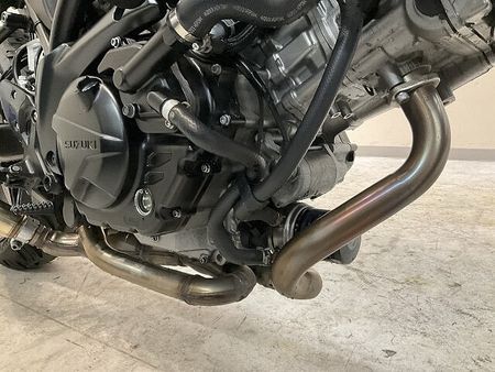 スズキ SV650 SV650X◆2020年モデル◆ヨシムラ製サイレンサー◆ライテック製エンジンスライダー◆フ 28