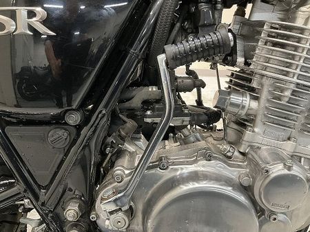 ヤマハ SR400 SR400◆2021年モデル◆ショートバイザー◆油温計付き 25