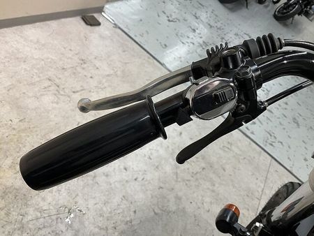 ヤマハ SR400 SR400◆2021年インジェクションモデル◆ボバーカスタム◆ペイトンプレイス 製サイレン 38