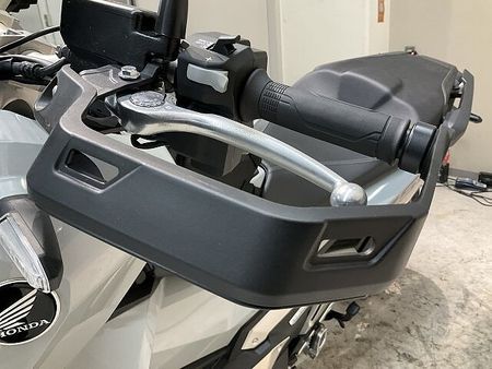 ホンダ X-ADV X-ADV◆2022年モデル!ワンオーナー◆TSR製サイレンサー◆MOTOSKILL製クラ 36