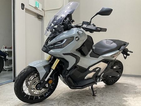 ホンダ X-ADV X-ADV◆2022年モデル!ワンオーナー◆TSR製サイレンサー◆MOTOSKILL製クラ 4
