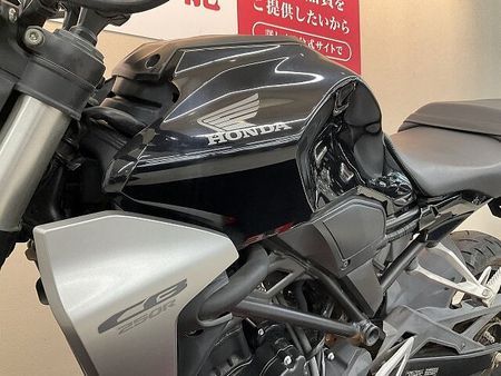 ホンダ CB250R 【マル得車両】CB250R【2018年モデル ノーマル】 23