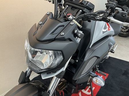 ヤマハ MT-07 MT-07【ヤマハ純正トップケース装備☆】 23
