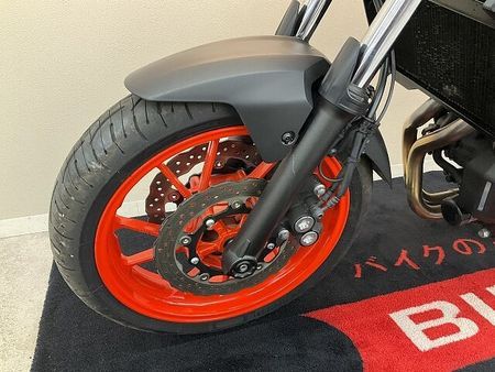 ヤマハ MT-07 MT-07【ヤマハ純正トップケース装備☆】 24