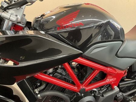 ホンダ VTR250 VTR-F【ハーフカウル装備の”F” インナーフェンダーカスタム☆】!! 23