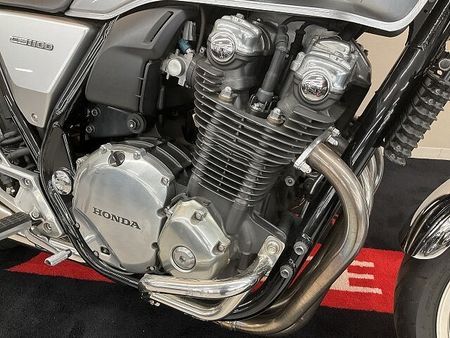 ホンダ CB1100 CB1100【グリップヒーター・エンジンガード他カスタム☆】 13
