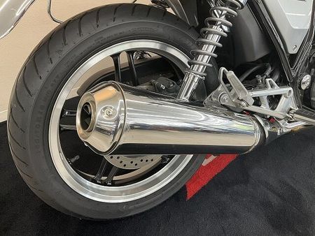 ホンダ CB1100 CB1100【グリップヒーター・エンジンガード他カスタム☆】 18