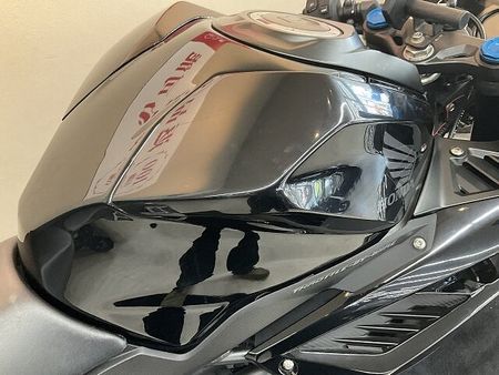 ホンダ CBR250RR (MC51) CBR250RR【マルチバー・USBソケット装備】!! 15