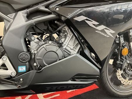 ホンダ CBR250RR (MC51) CBR250RR【マルチバー・USBソケット装備】!! 20