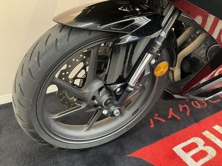 ホンダ CBR250RR (MC51) CBR250RR【マルチバー・USBソケット装備】!! 23
