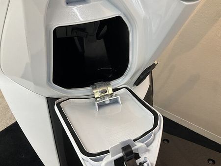 ホンダ リード125 リード125【低走行の1台☆スマートキー採用モデル】!! 27