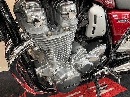 ホンダ CB1100 EX CB1100EX【ビキニカウル・オーリンズリアサス他】 26