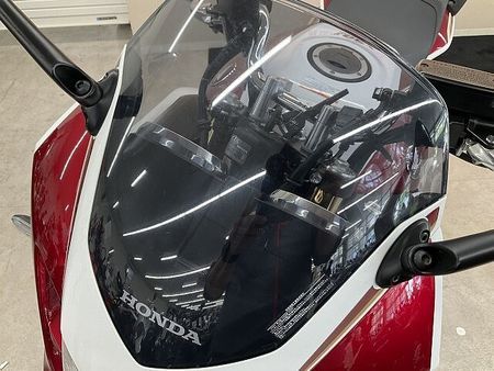 ホンダ CB1300スーパーボルドール CB1300スーパーボルドール【上位グレードの”SP” 30th Anniversary】 39