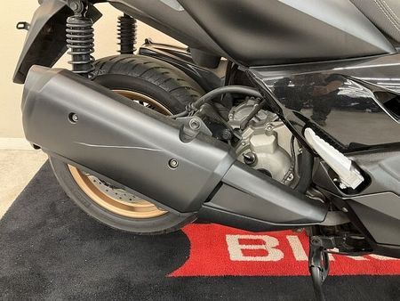 ヤマハ XMAX 250 XMAX【広々収納が魅力の1台☆】!! 17