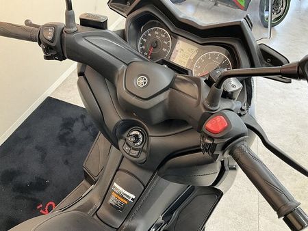 ヤマハ XMAX 250 XMAX【広々収納が魅力の1台☆】!! 9