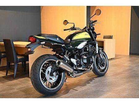 カワサキ Z900RS 店頭在庫展示中 3