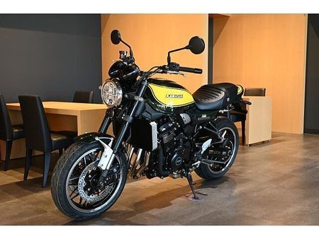 カワサキ Z900RS 店頭在庫展示中 5