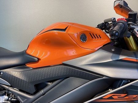 ヤマハ YZF-R25 YZF-R25 ABS ステップアップブラケット マルチバー!! 21