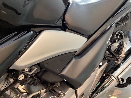 スズキ GSR250 GSR250 ミラーマウントバー!! 24