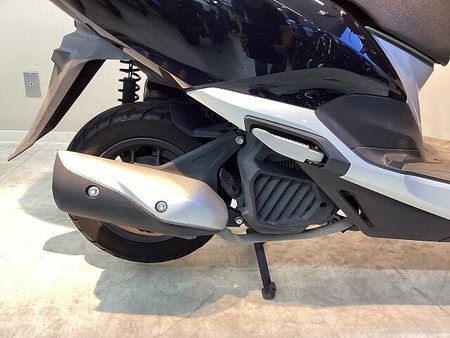 ホンダ リード125 リード125 リアボックス付き!! 23