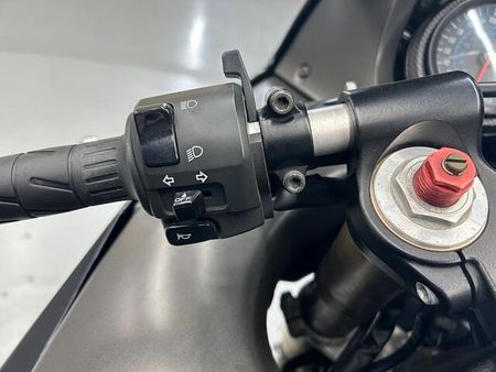 カワサキ ZX-12R 11