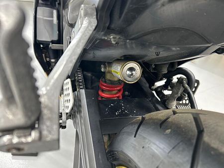 カワサキ ZX-12R 16