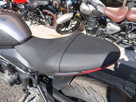 トライアンフ TRIDENT 660 スプリングセール!! 25