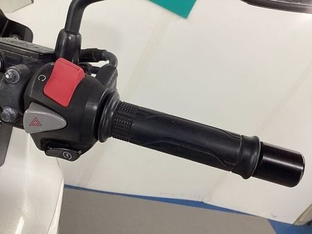ホンダ 400X 9