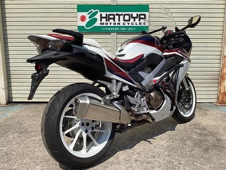 ホンダ VFR800F 21